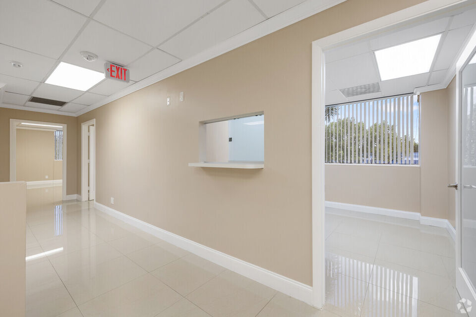 800 CYPRESS BUILDING — 800 E Cypress Creek Rd, Fort Lauderdale, FL 33334 — photo 16