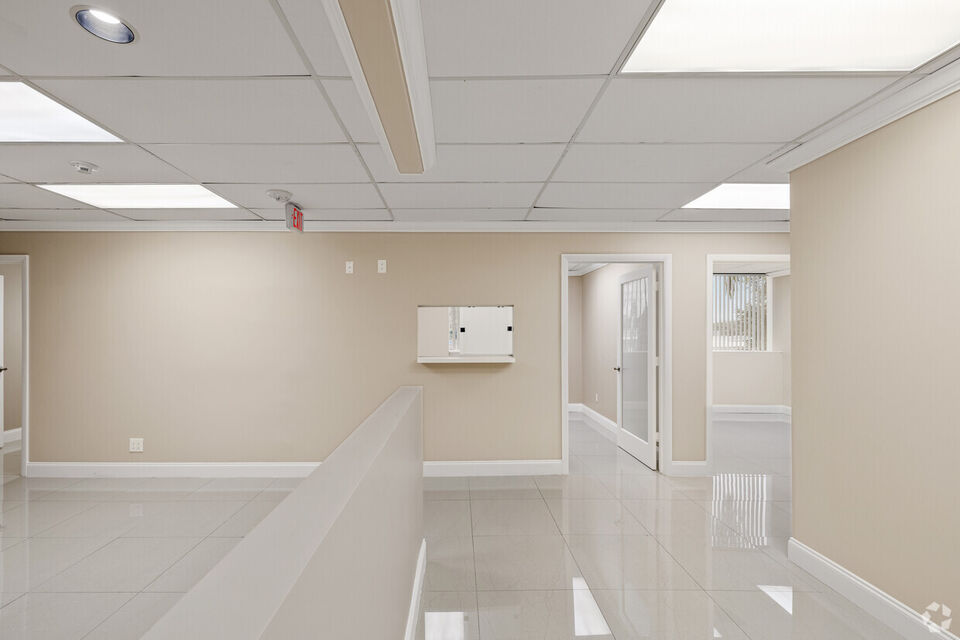 800 CYPRESS BUILDING — 800 E Cypress Creek Rd, Fort Lauderdale, FL 33334 — photo 12