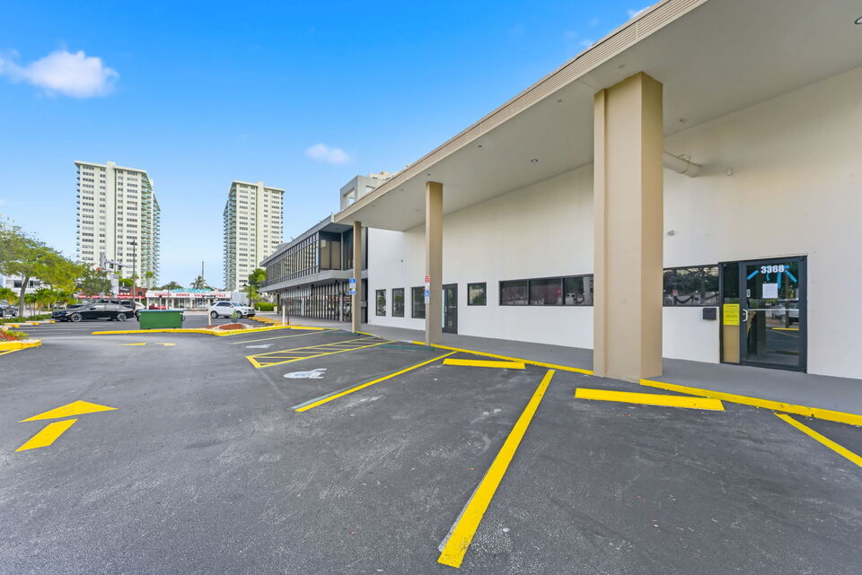 GALT OCEAN PLAZA — 3300-3370 NE 34th St, Fort Lauderdale, FL 33308 — photo 6