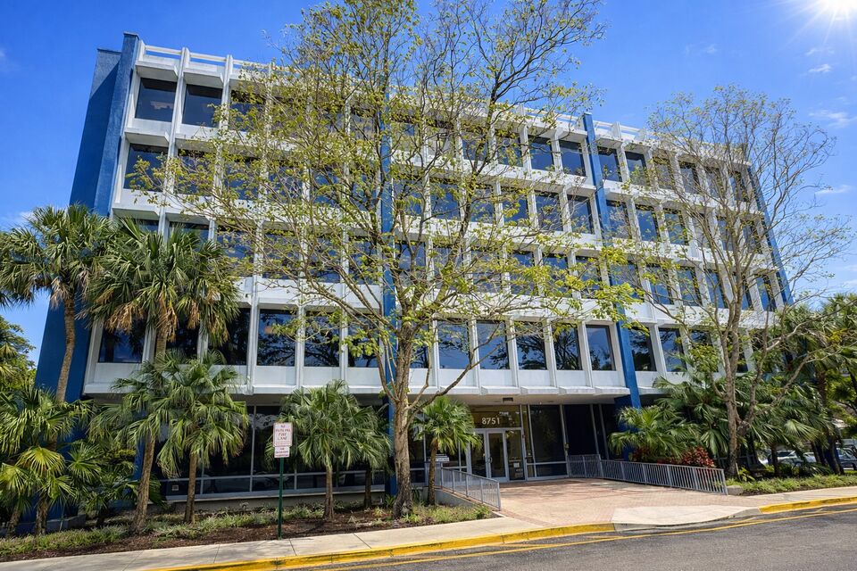 PLANTATION PLACE — 8751 W Broward Blvd, Plantation, Fl 33324 — photo 2