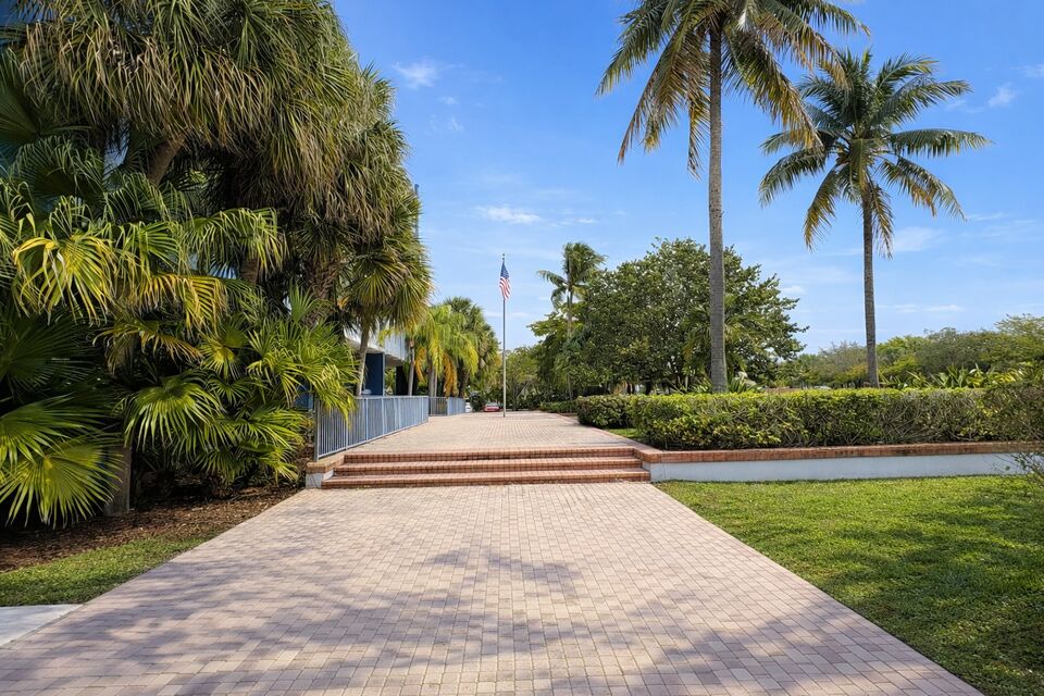 PLANTATION PLACE — 8751 W Broward Blvd, Plantation, Fl 33324 — photo 1