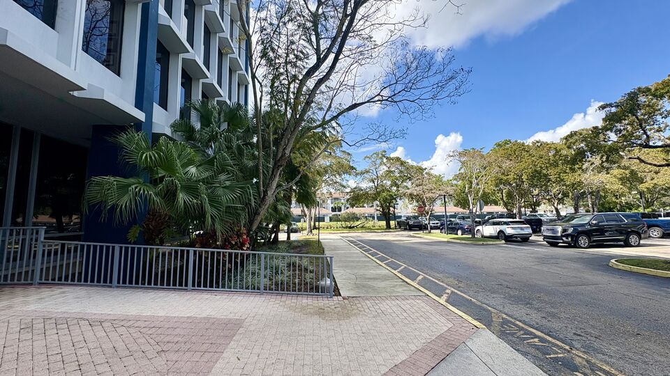 PLANTATION PLACE — 8751 W Broward Blvd, Plantation, Fl 33324 — photo 10